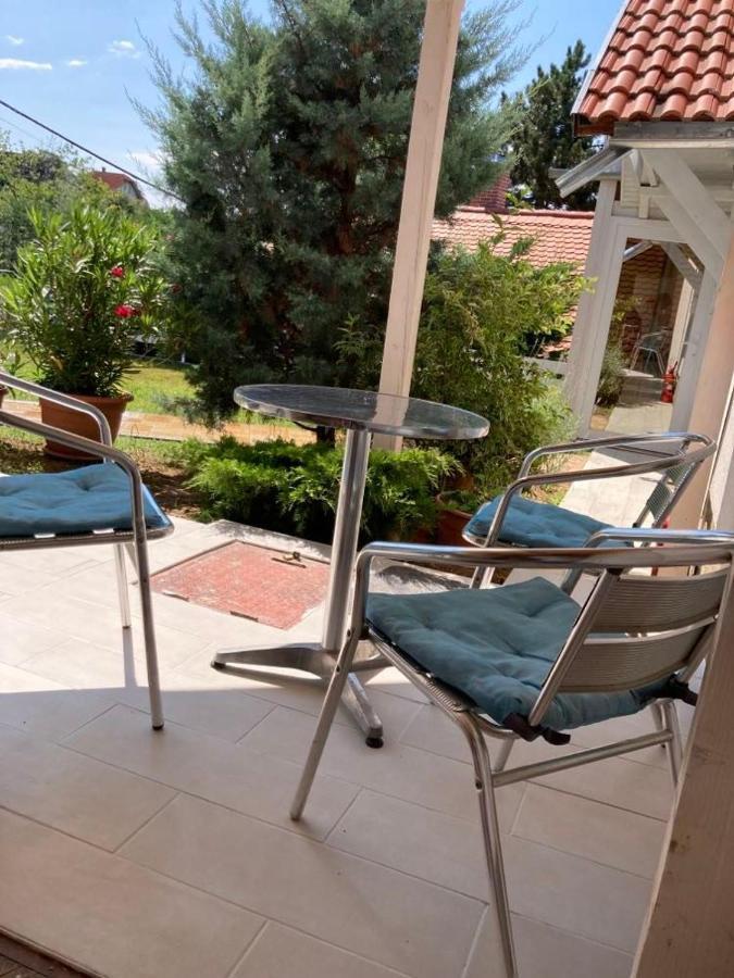 Welcome Vendeghaz Hotell Pécs Exteriör bild